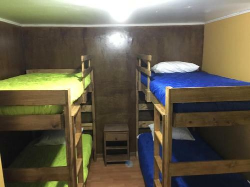 Bed & Breakfast Islanet Hostel & Bar