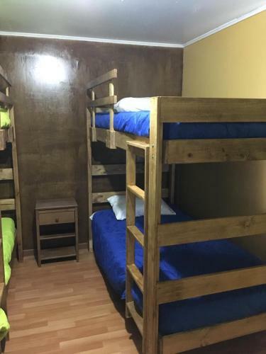 Bed & Breakfast Islanet Hostel & Bar