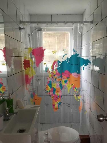 Bed & Breakfast Islanet Hostel & Bar