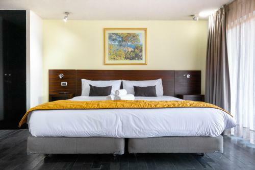 Apartamento Tribeca Super King Room - Studio With Parking, Pool, Wifi, AC