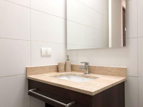 Apartamento Charming Studio - W/mountain View, Pool, & Gym