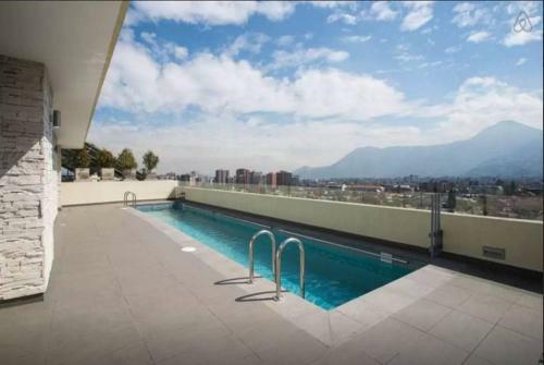 Apartamento Charming Studio - W/mountain View, Pool, & Gym