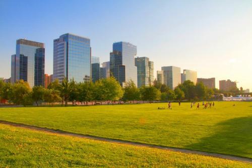 Apartamento Charming Studio - W/mountain View, Pool, & Gym