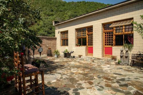 Wangshan Villa By Ming Dynasty Tombs