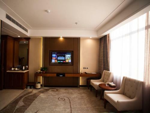Greentree Eastern Bozhou Jingwan Wealth Centre Hotel