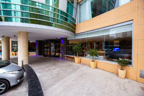 Holiday Inn Express Bozhou, An Ihg Hotel