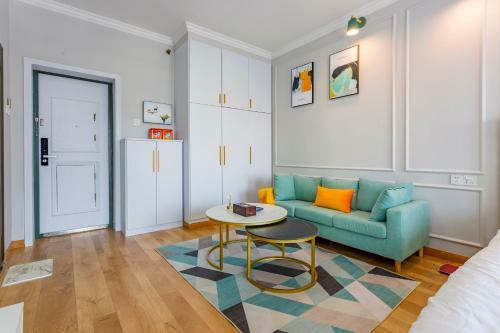 Sunshine City View Apartment