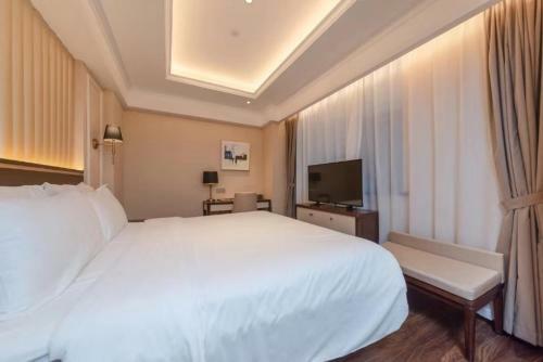 Polysheron Hotel Changsha Houjiatang Metro Station Branch