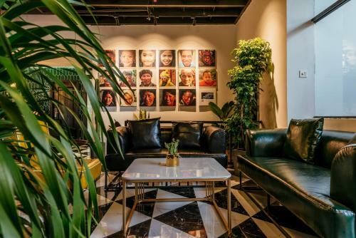 Poshpacker�chengdu Local Tea Hostel