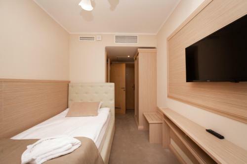Tavricheskaya Hotel