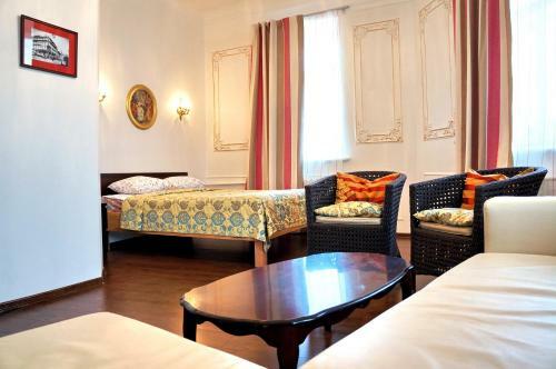 The Sky At Nevsky Mini-hotel