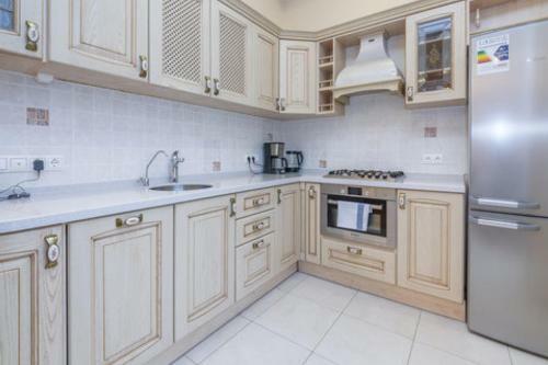 Apartamentos Goodrest On Marata