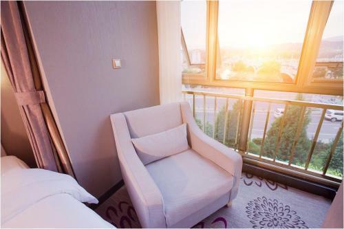 Lavande Hotel Chengde Mountain Resort Branch