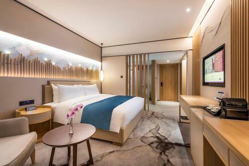 Hotel Mercure Chengdu Huapaifang