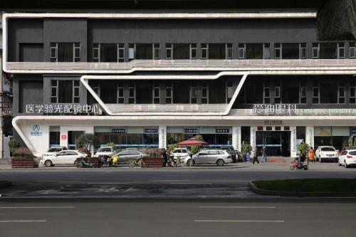 Hotel 7days Premium Chengdu Dufu Thatched Cottage