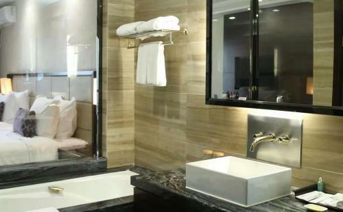 Chenzhou International Exhibition Hotel