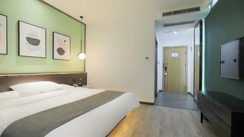 Vyluk Hotel Chongqing Jiefangbei Center Branch