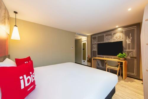 Hotel Ibis Dalian Xinghai Park