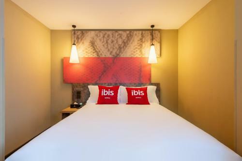 Hotel Ibis Dalian Xinghai Park