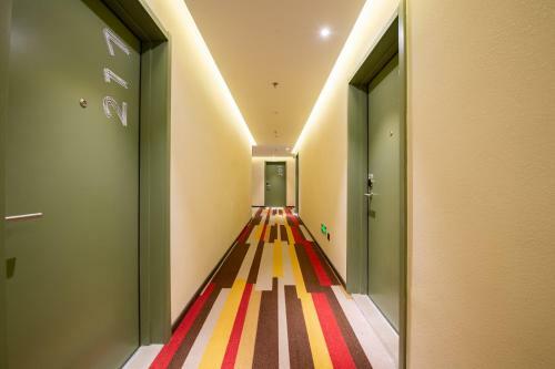 Hotel Ibis Dalian Xinghai Park