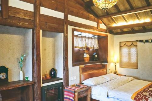 Hostal Far And Near Villa