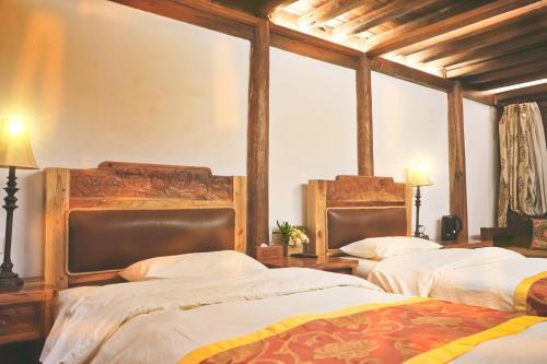 Hostal Far And Near Villa