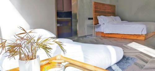 Zhangjiajie Slow Boutique Hotel