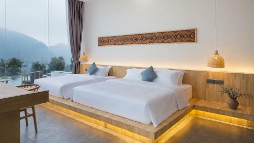 Hotel Z Plus Mountain Resort Inn