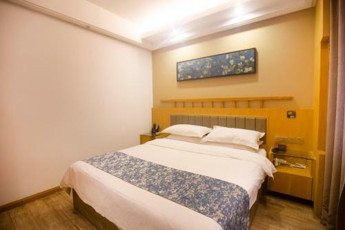 Zhangjiajie Heyday Hotel