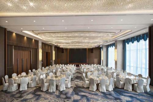 Hotel Ramada Plaza By Wyndham Enshi