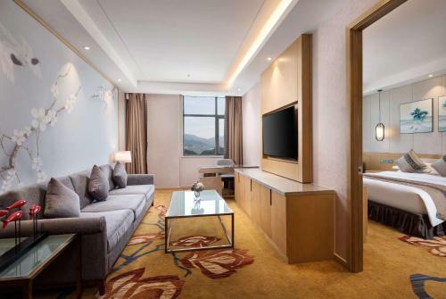 Hotel Ramada Plaza By Wyndham Enshi