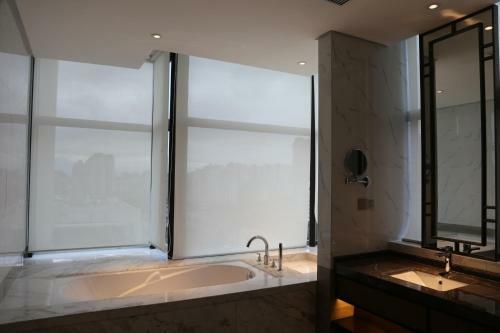Amitabha Hotel (Fuzhou Pushang)