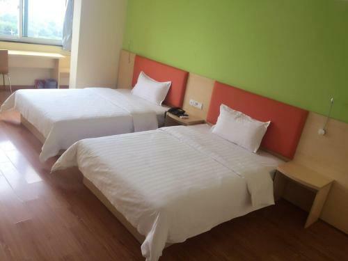 Hotel 7days Inn Ganzhou Railway Station Waitan One