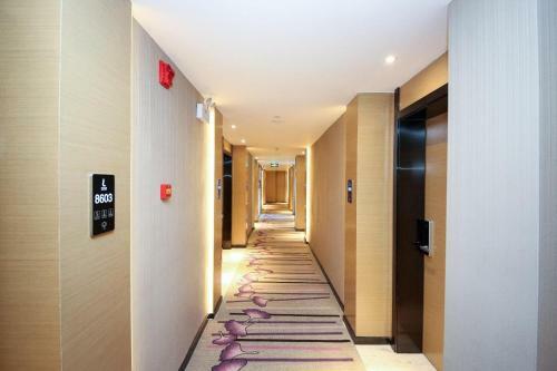 Lavande Hotels (Jishou Xiangxi Economic Development Zone Branch)