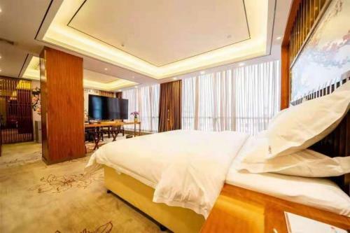 Zhongbo Art Hotel