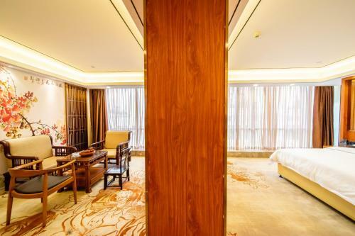 Zhongbo Art Hotel
