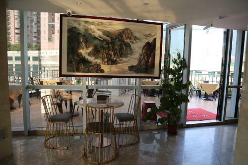 Zhongbo Art Hotel