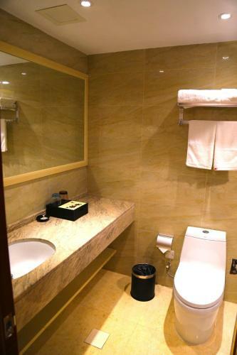 Zhongbo Art Hotel