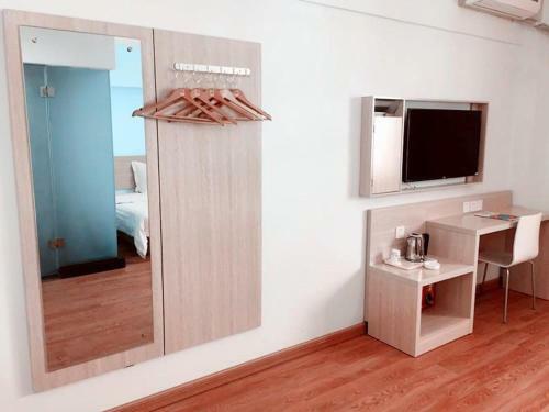 Hotel 7days Inn Guilin Qixing Park Polytechnic University Branch