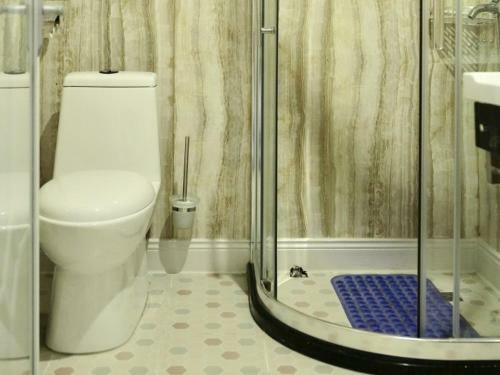 Shell Haikou Xiuying District Hainan University Hotel