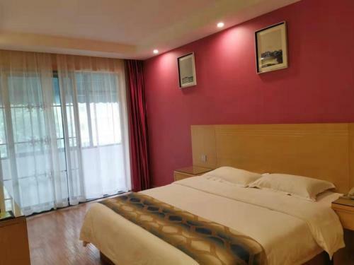 Shell Hefei Luyang District Sipai Building Subway Station Hotel