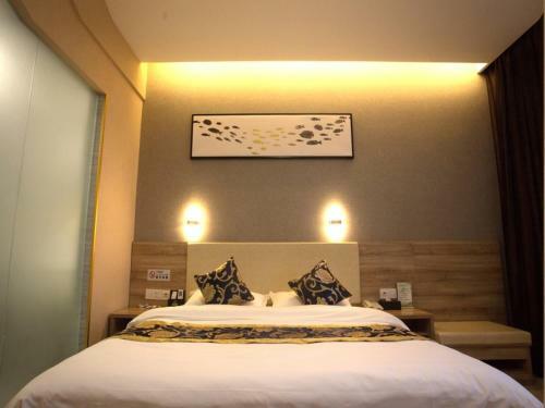 Shell Hefei Changjiang West Road Nangang Subway Station Hotel