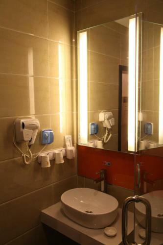 Hotel 7days Premium Harbin Xuefu Road Branch