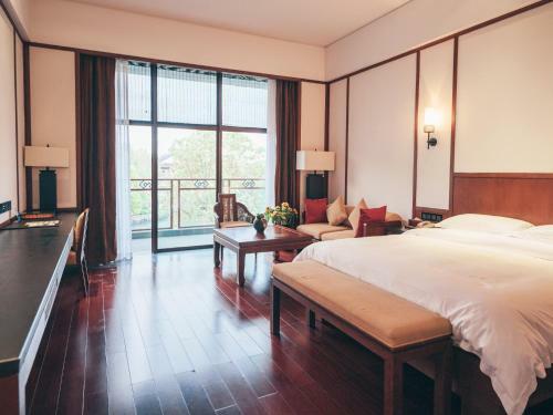 Hotel ??????????