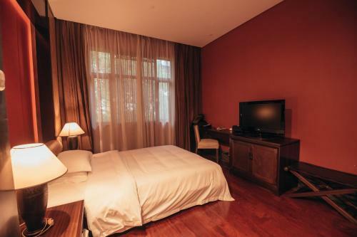 Hotel ??????????