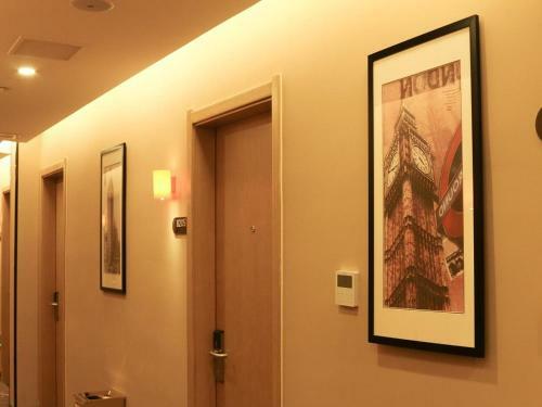 Hotel 7days Premium Jinan West Railway Station Branch