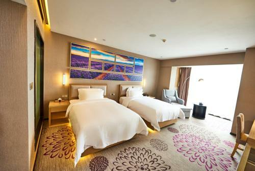 Lavande Hotel Haining Leather City Yintai Branch