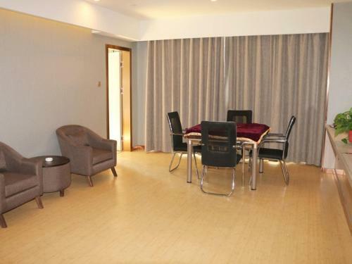 Greentree Inn Kashi Banchao Road Hotel