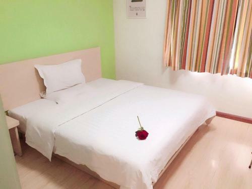 Hotel 7days Inn Korla Passenger Station