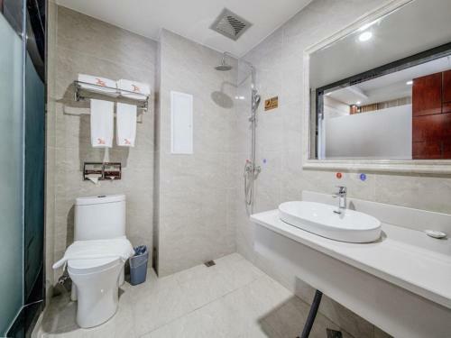 Greentree Eastern Kunming Baiyun Road Tongde Square Hotel